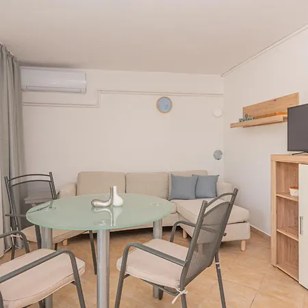 公寓 Dazlina Resort Apartments