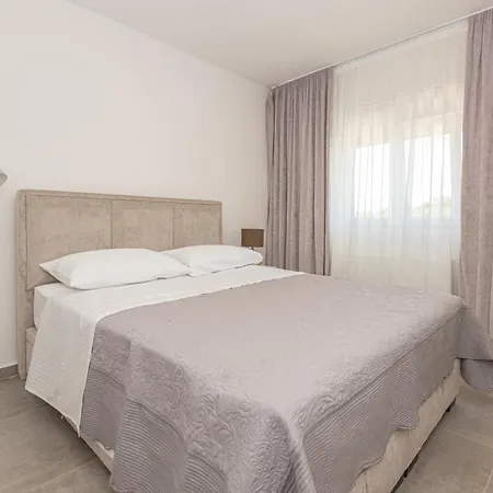 Dazlina Resort Apartments Dazlina