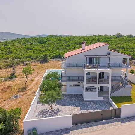 Dazlina Resort Apartments Apartmán