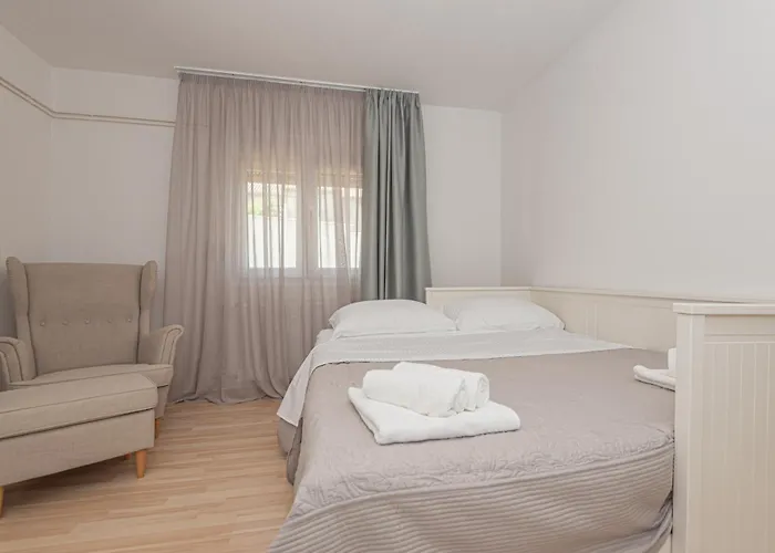 דירה Dazlina Resort Apartments Dazlina