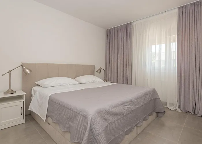 דירה Dazlina Resort Apartments Dazlina