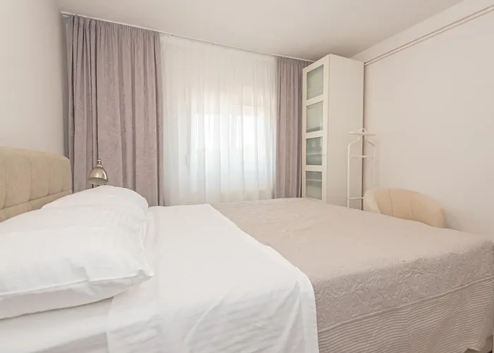 דירה Dazlina Resort Apartments *