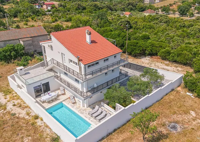 Dazlina Resort Apartments Dazlina