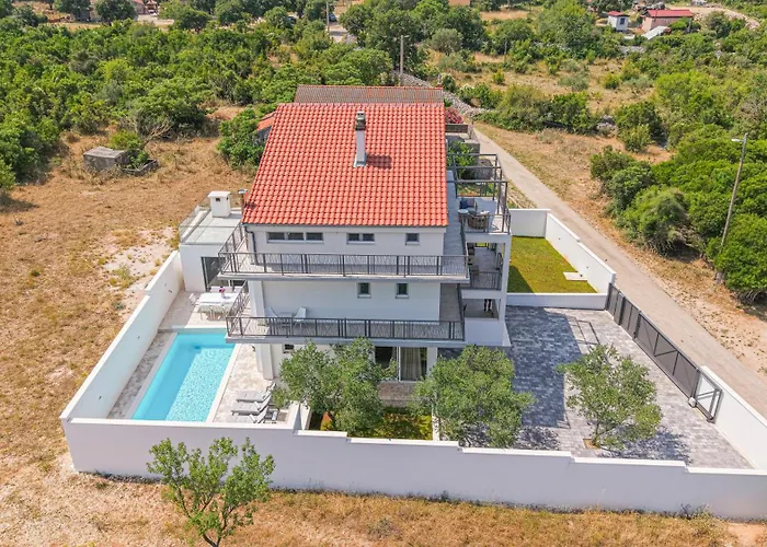 Dazlina Resort Apartments Dazlina